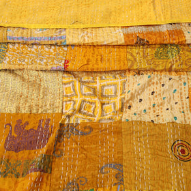 Khambadiya tagai patchwork quilt / gudri / blanket (109 x