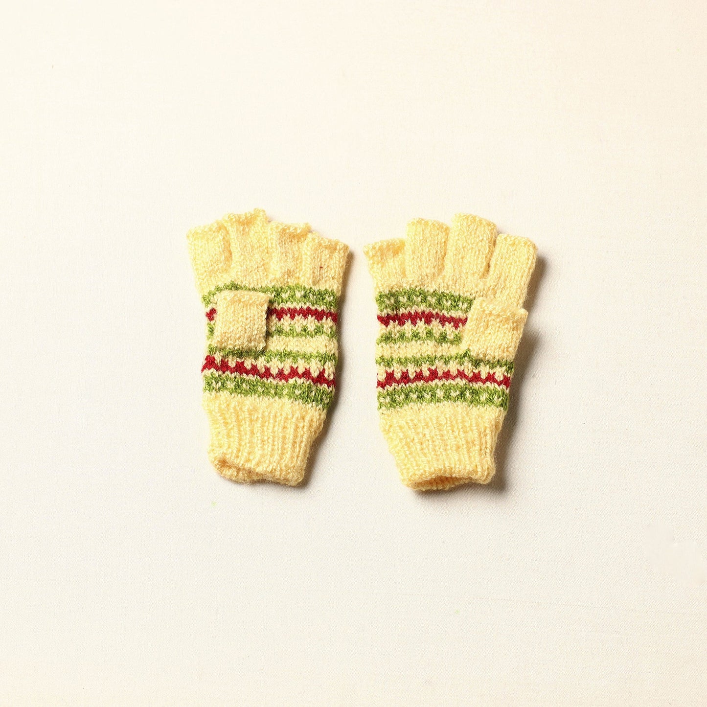  Kumaun Hand Knitted Woolen Gloves 
