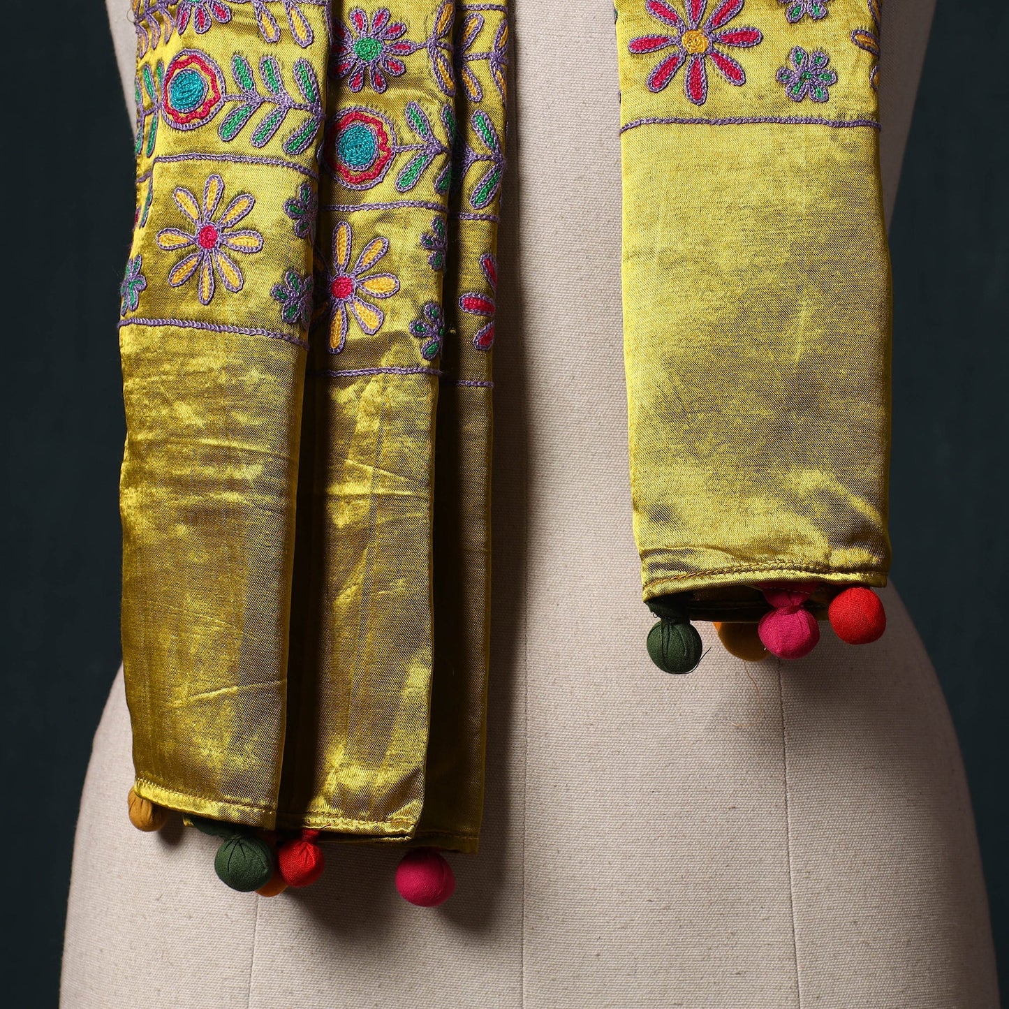 Kutch aari hand embroidery mashru silk stole 44