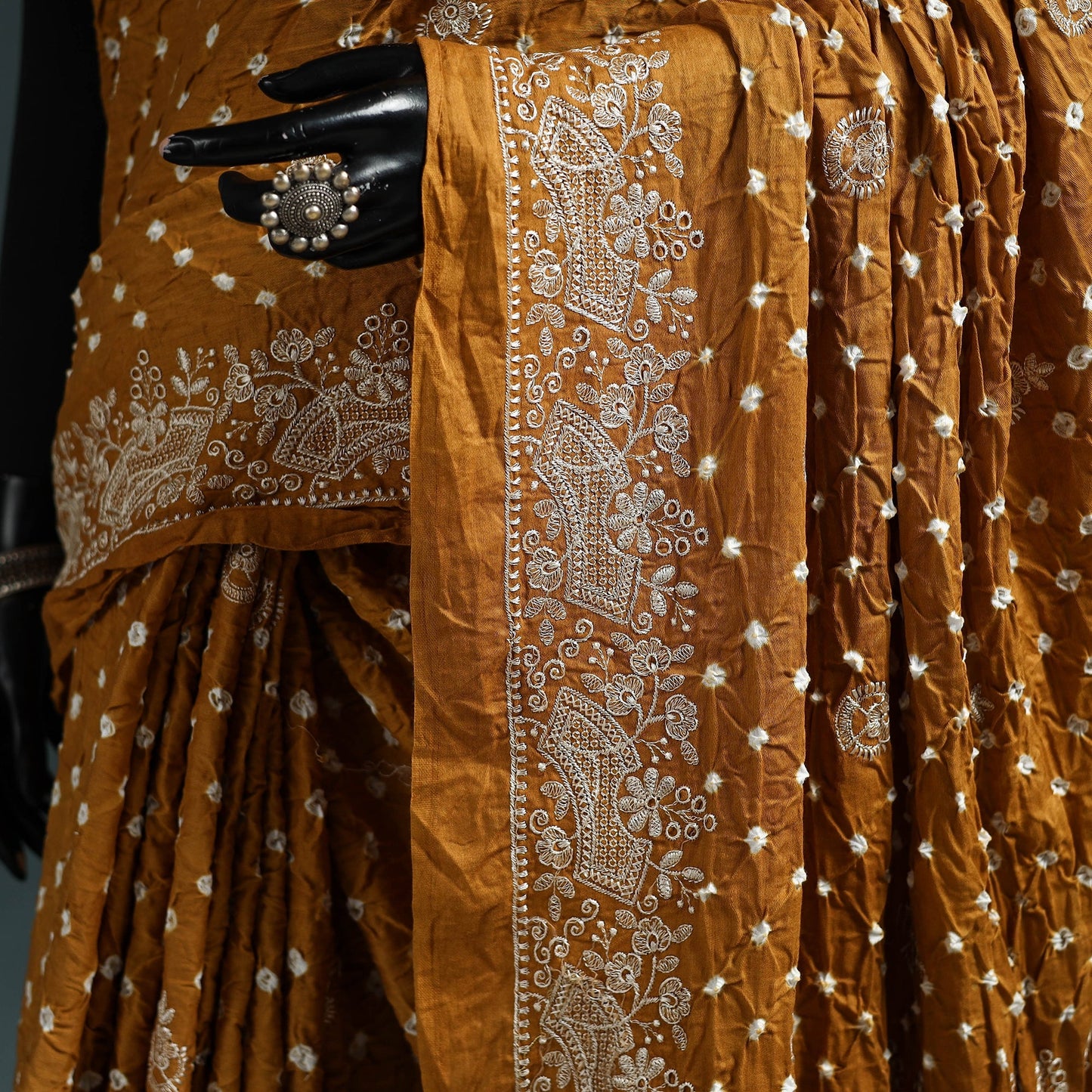 Kutch bandhani tie-dye cotton saree 24 - handcrafted