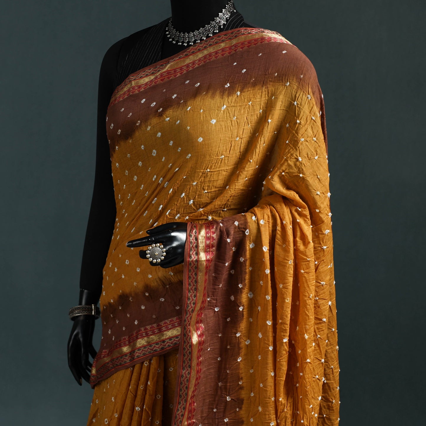 Kutch bandhani tie-dye cotton saree with blouse piece 01