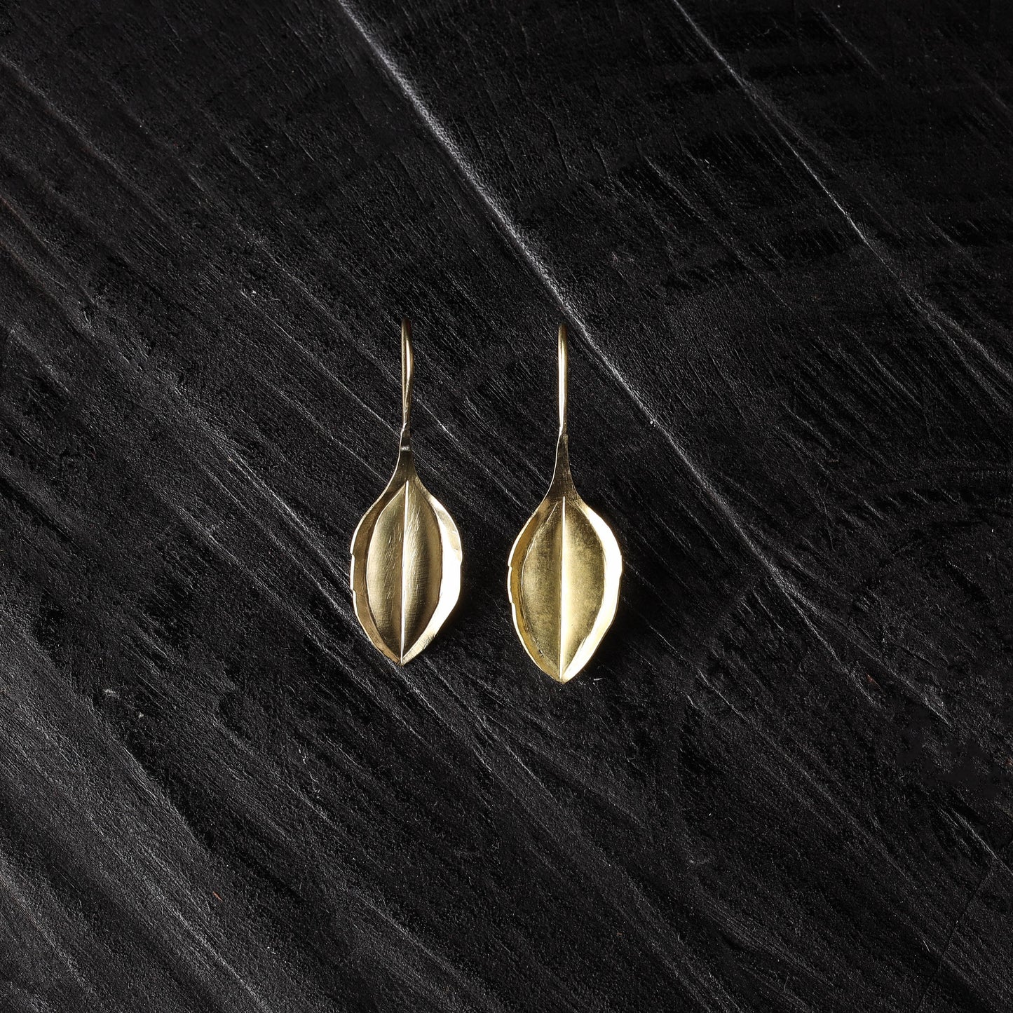 Lotus leaf - dokra brass handcrafted hook earrings 08