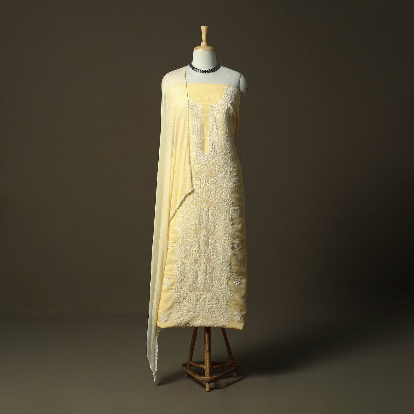 Lucknowi hand embroidered cotton chikankari 3pc unstitched