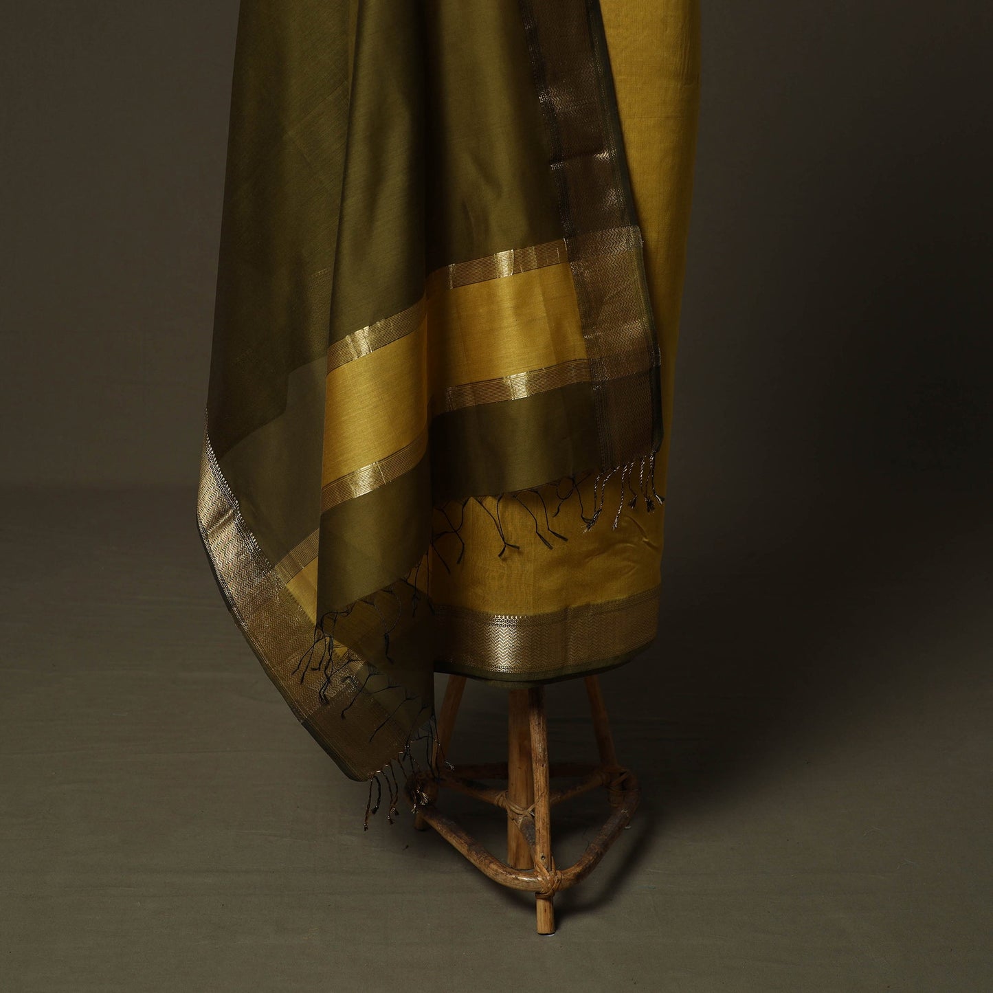 Maheshwari silk handloom 2pc unstitched dress material