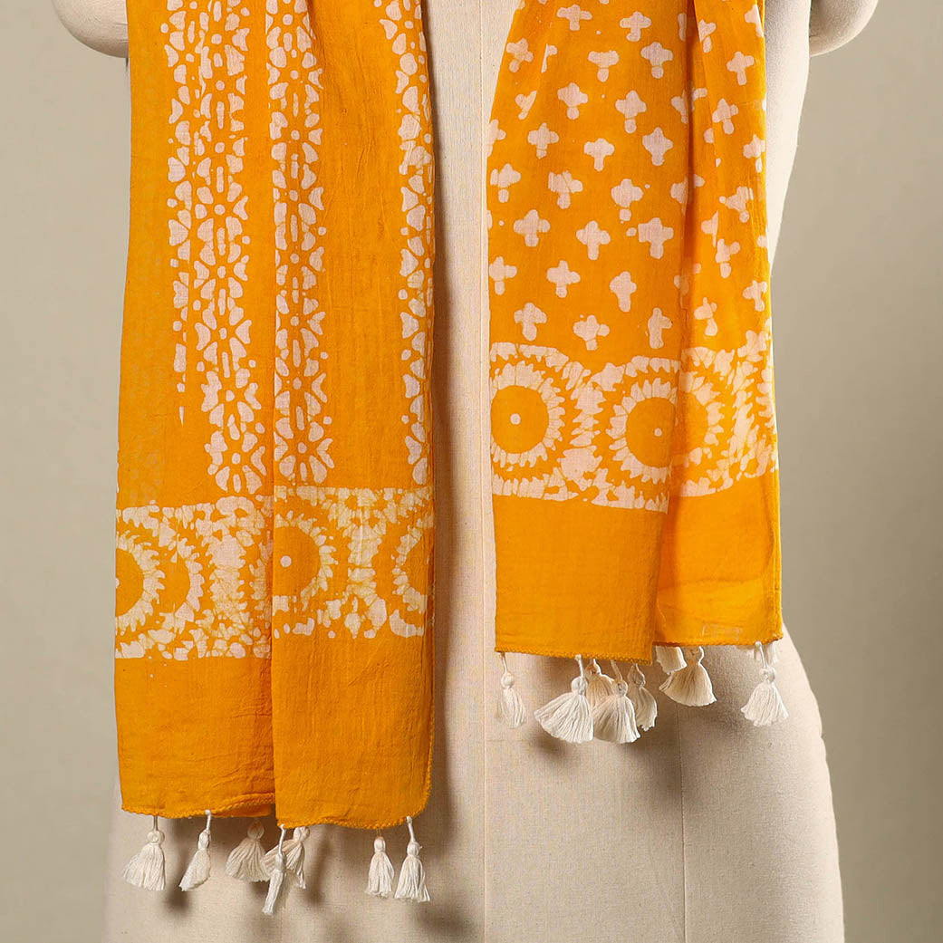 Buy Orange Mul Cotton Hand Batik Print Stole with Tassels