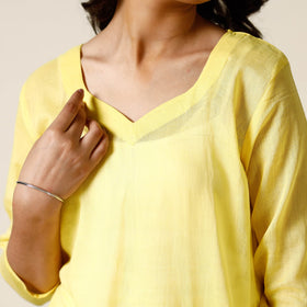 Buy Mulmalai Cotton Plain Dyed Long Kurta 27 Online at iTokri.com