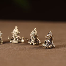 Musician ganesha - tribal odisha dokra handmade home decor