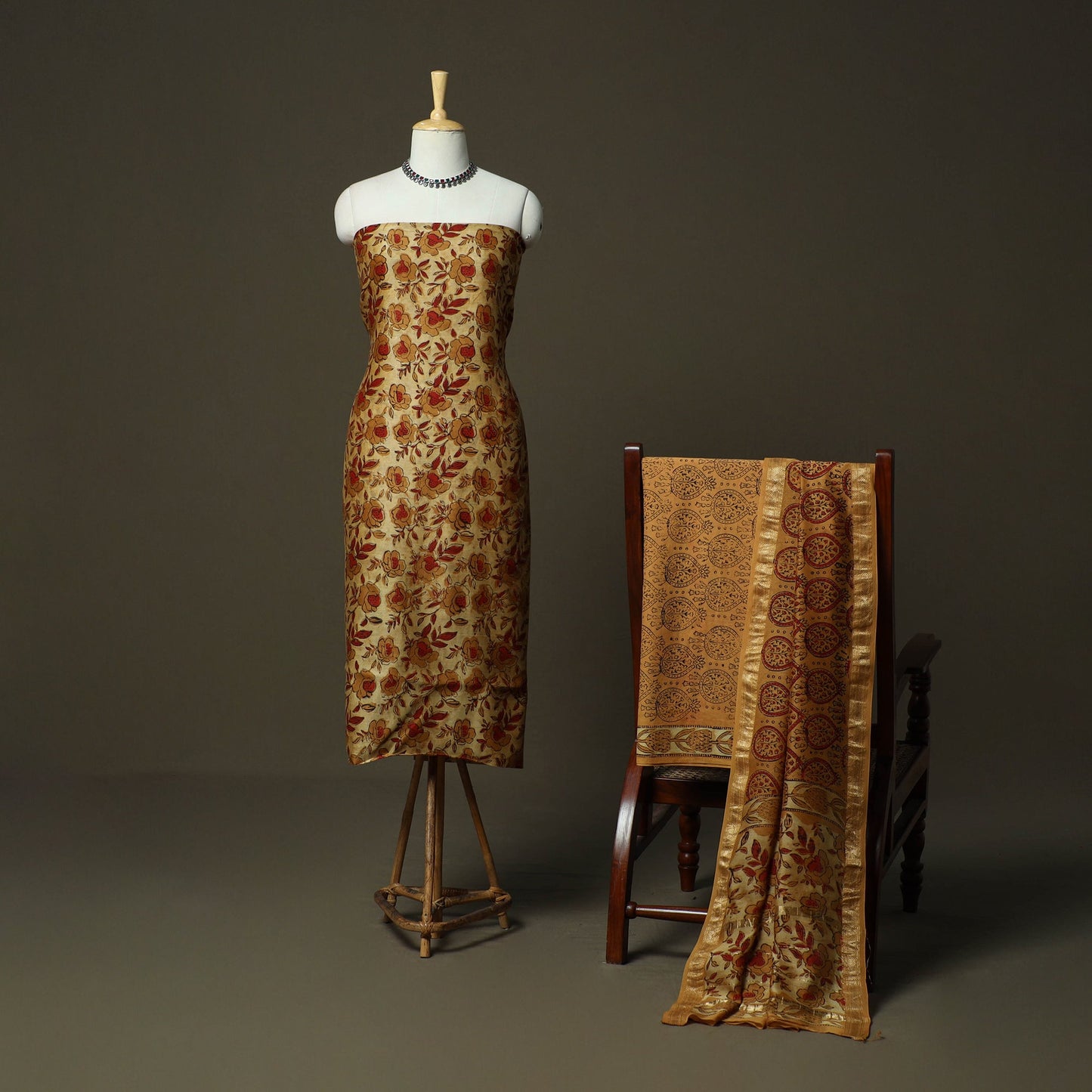 Natural dyed block print maheshwari silk jahota 3pc