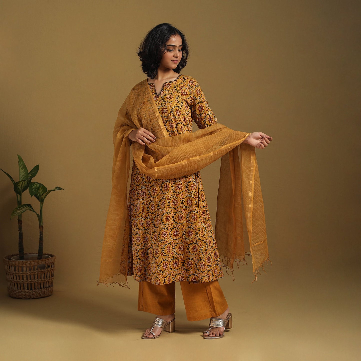 Yellow - natural dyed cotton kurta set (set of 3) 03