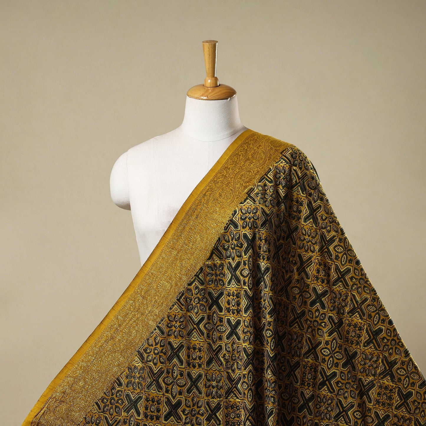 Natural dyed dola silk hand fabric 60 - handcrafted