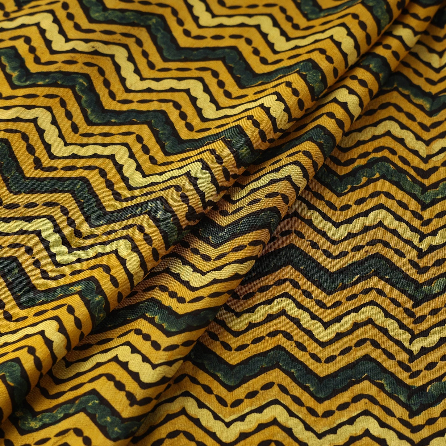 Natural dyed dola silk hand fabric 09 - handcrafted