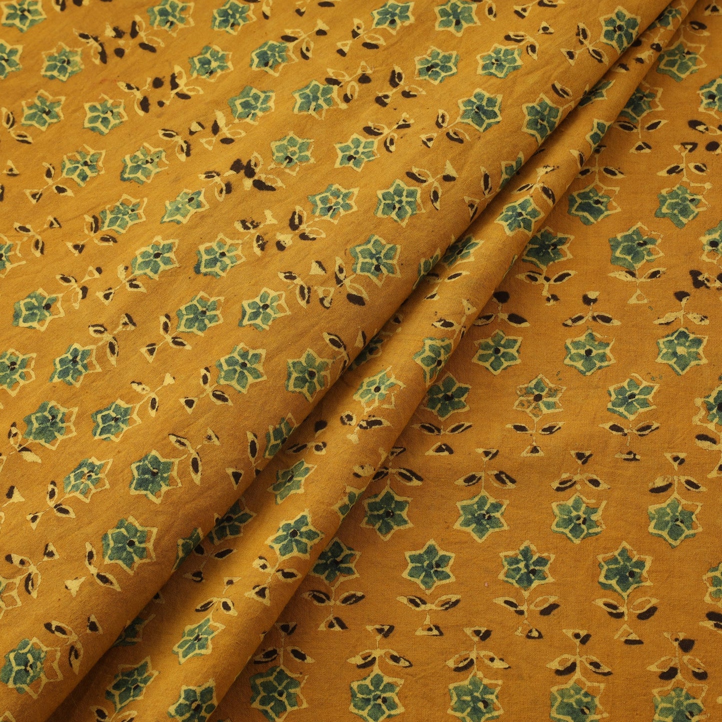 Natural dyed hand cotton fabric 34 - handcrafted