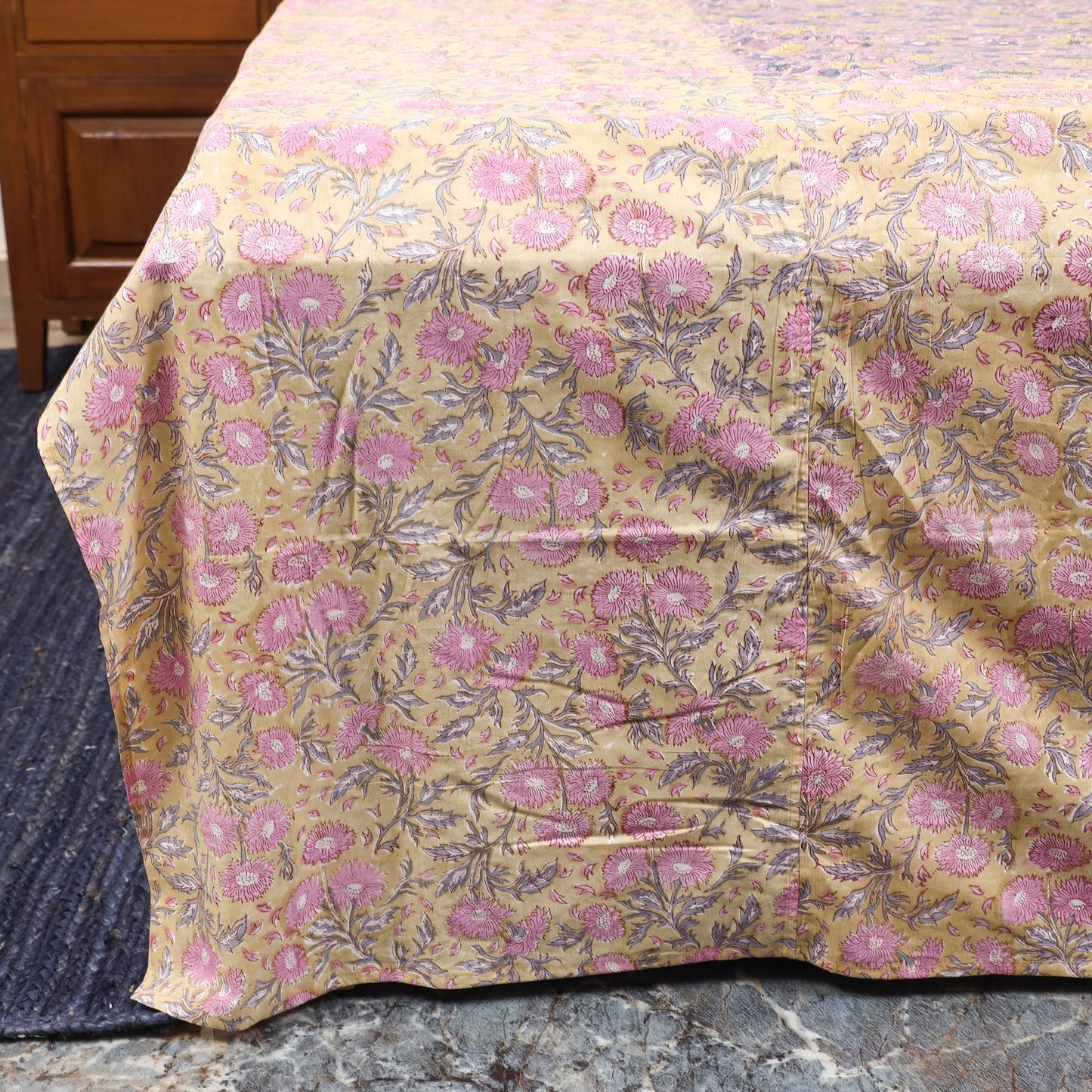 Patchwork hand double sanganeri bedsheet set (108 x 90 in)