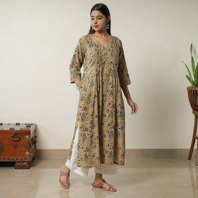 Yellow Pedana Block Print Cotton Pintuck Straight Kalamkari Kurta
