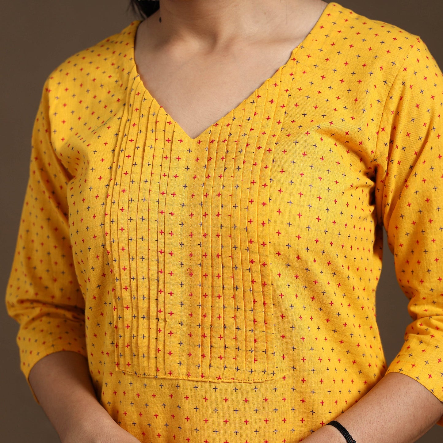 Yellow - pintuck straight cotton jacquard kurta 11