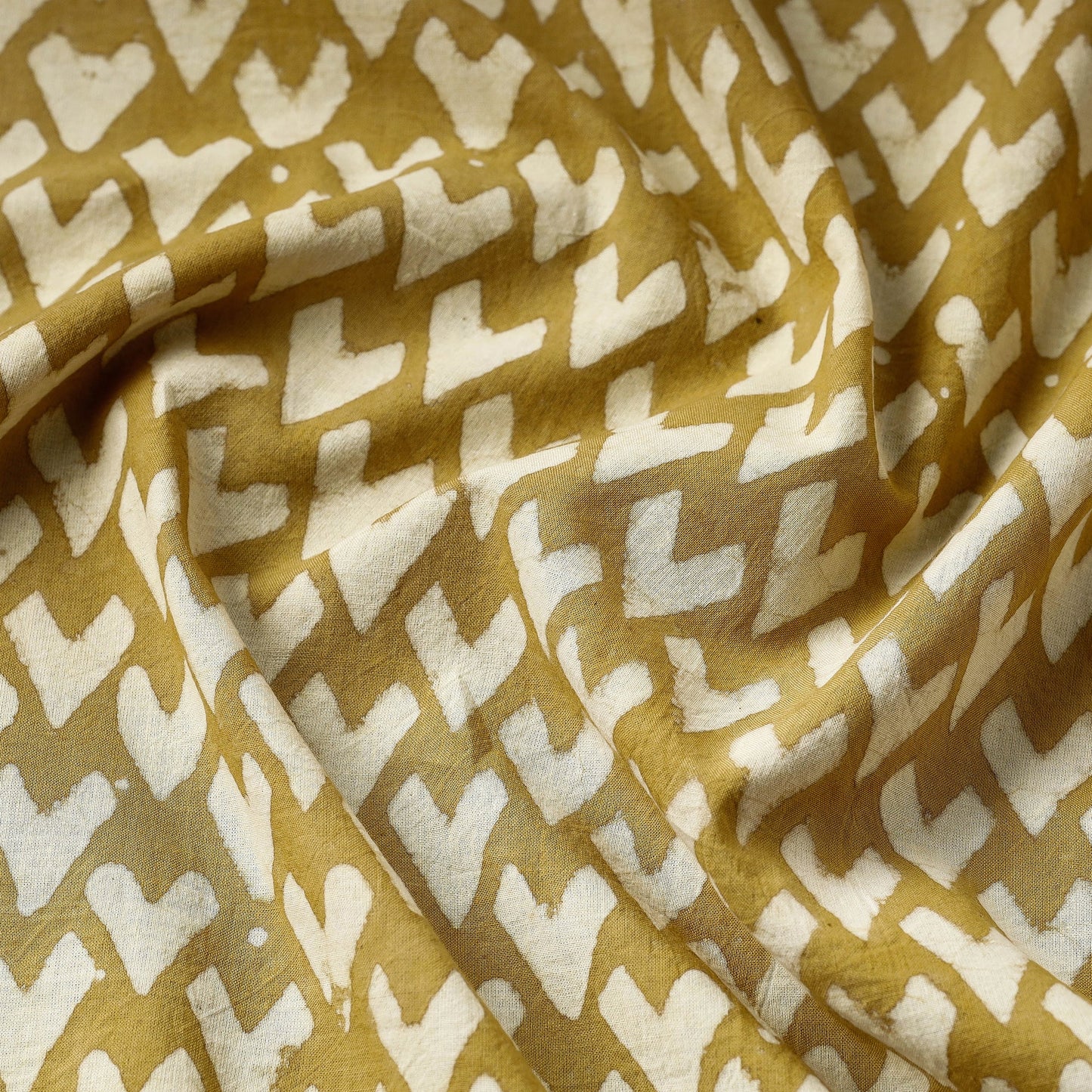 Buy Pipad Block Printed Cotton Fabric Online at iTokri.com