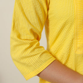 Buy Plain Running Stitch Cotton Pintuck Straight Kurta 09 Online at iTokri.com