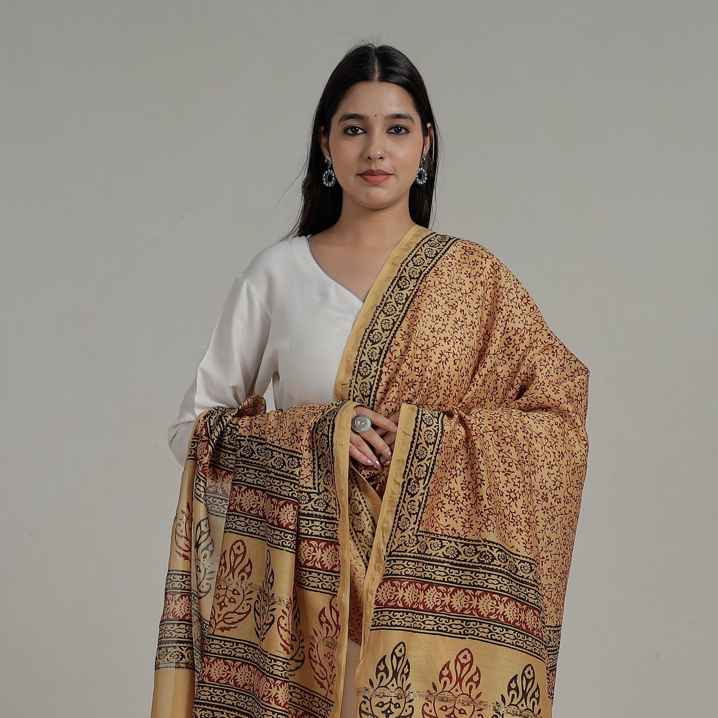 Buy Block Printed Chanderi Silk Bagh Dupatta