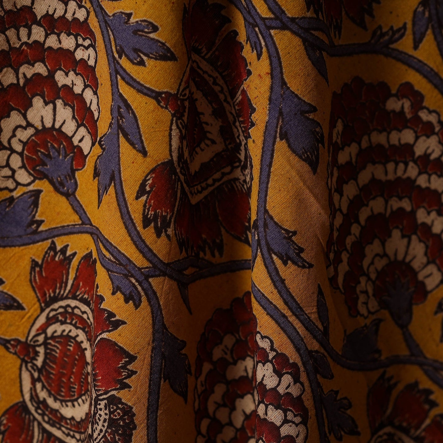 Printed cotton kalamkari fabric 07 - handcrafted
