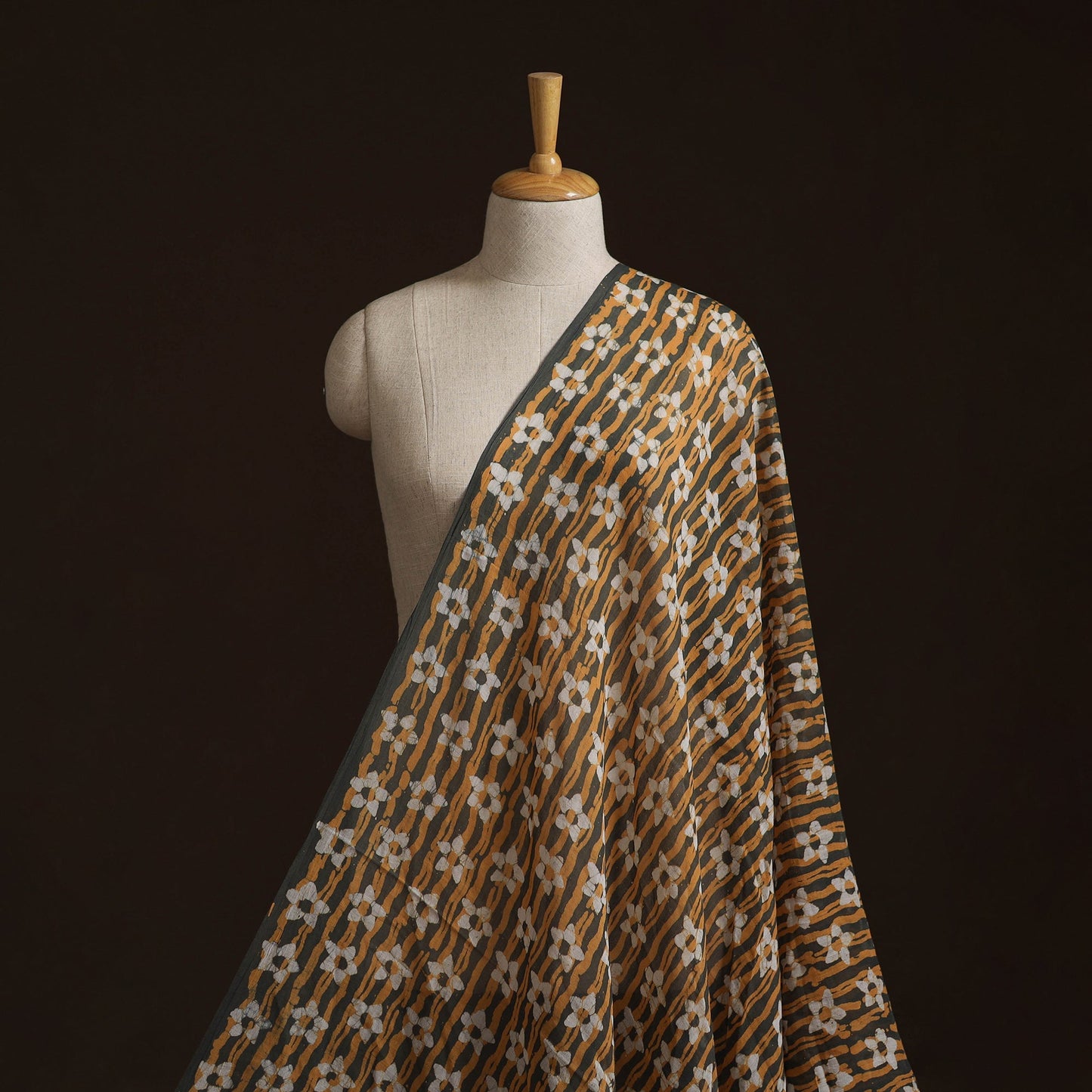 Pure mul cotton kutch hand block batik print fabric 06