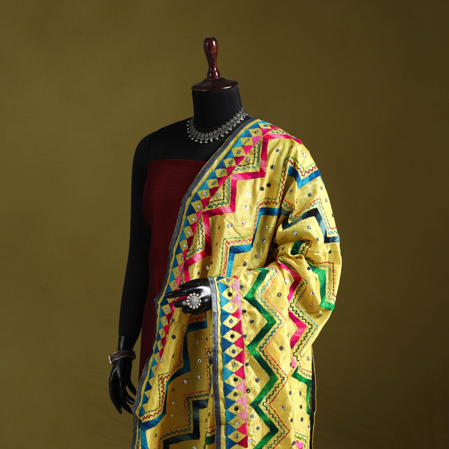 Ranihati chanderi silk zig zag hand embroidery dupatta 35