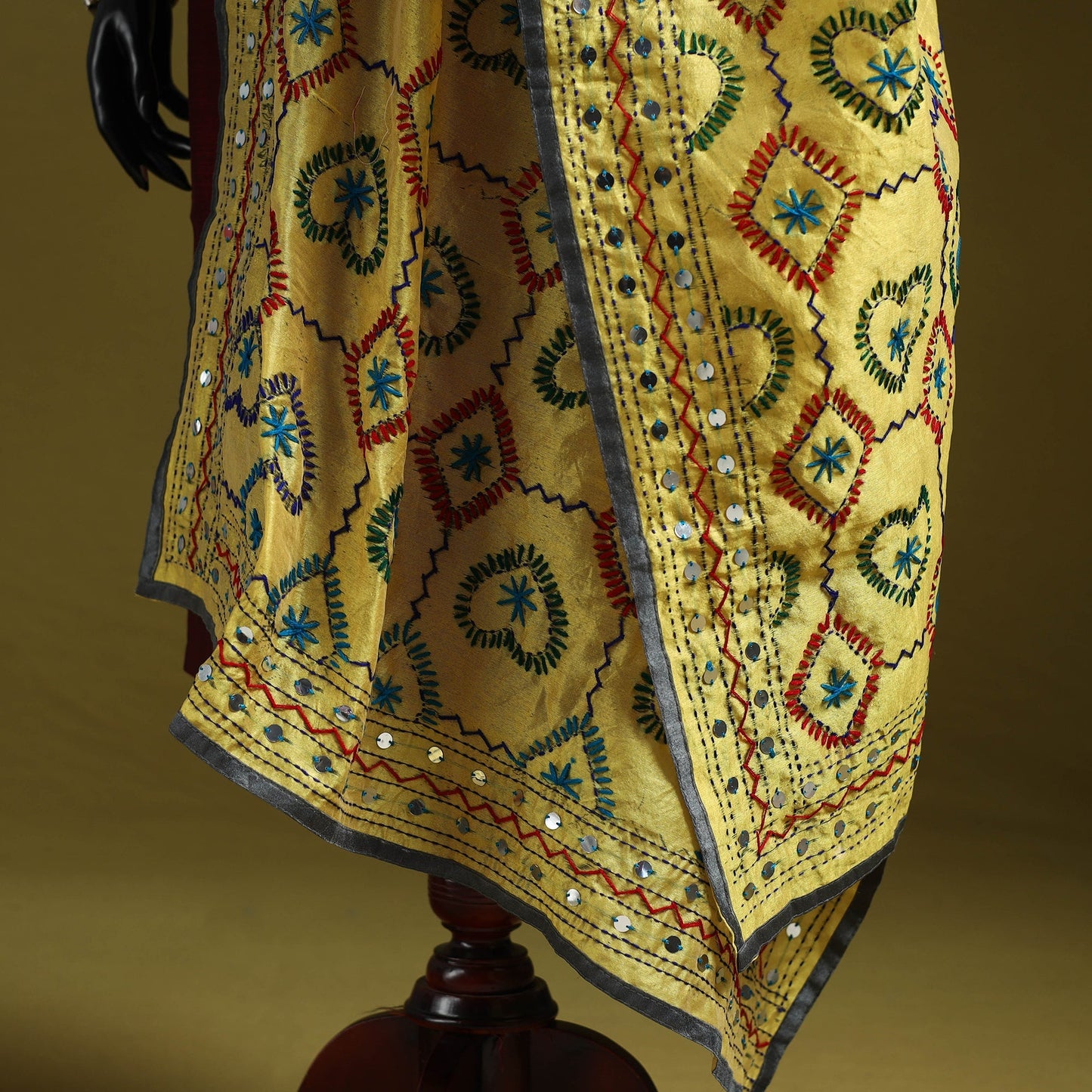 Ranihati chapa work chanderi silk hand embroidery dupatta