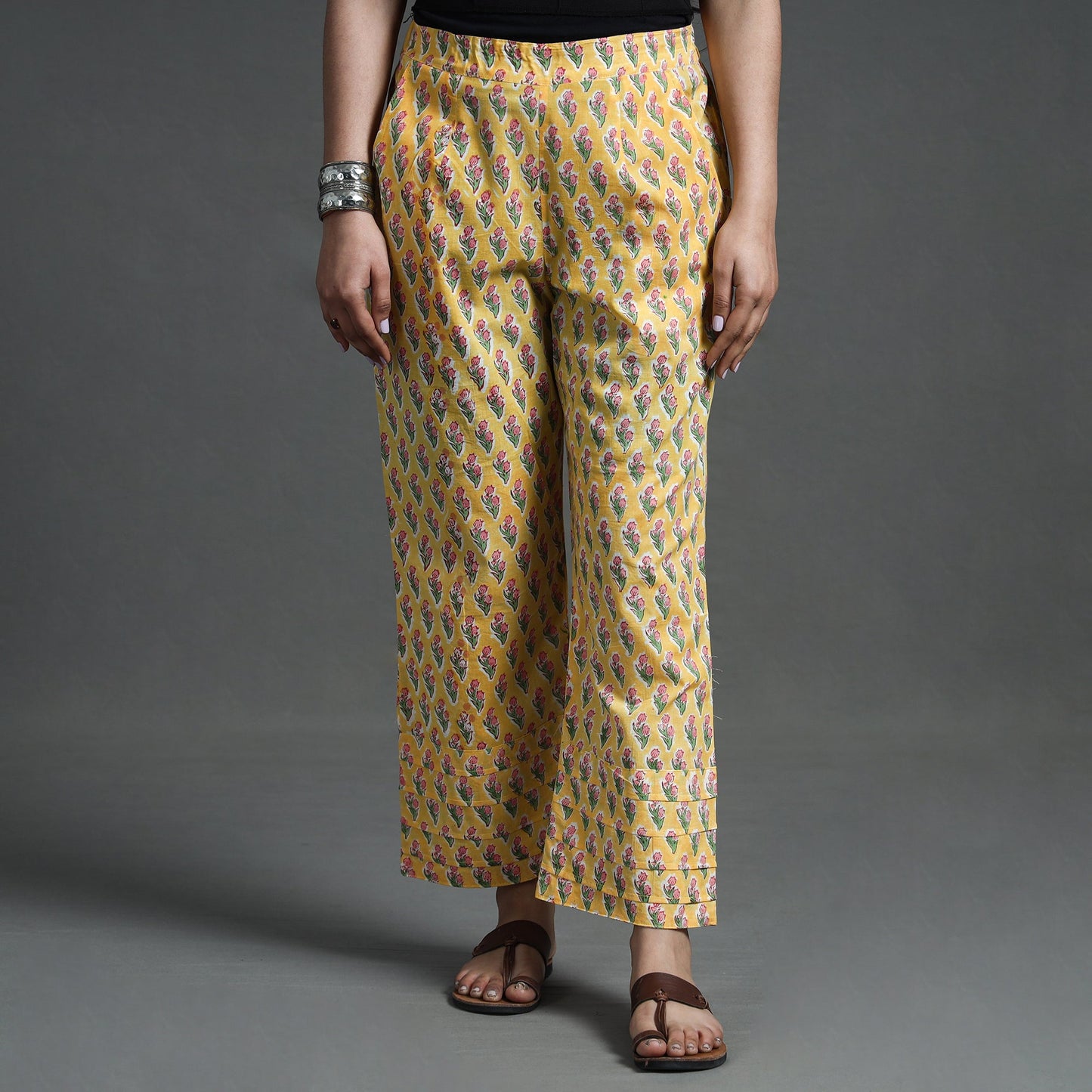 Buy Sanganeri Block Printed Cotton Elasticated Palazzo Online at iTokri.com