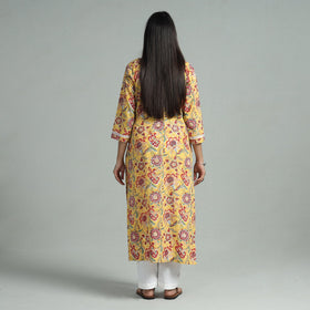 Buy Sanganeri Block Printed Cotton Pintuck Kurta with Lace Work Online l iTokri.com