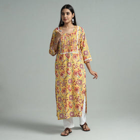 Buy Sanganeri Block Printed Cotton Pintuck Kurta with Lace Work Online l iTokri.com