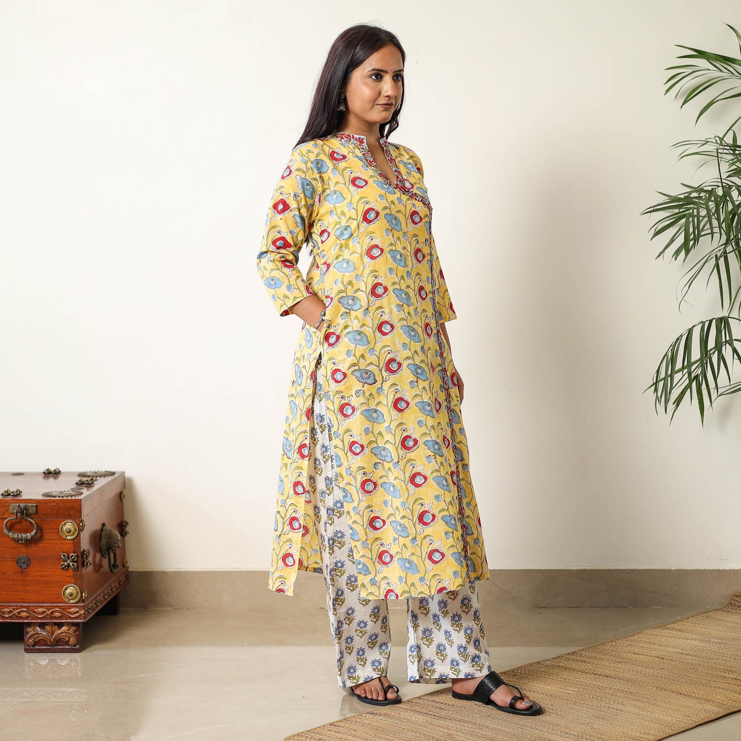 Sanganeri Block Printed Cotton Kurta with Palazzo & Dupatta Set 03 Online at iTokri.com