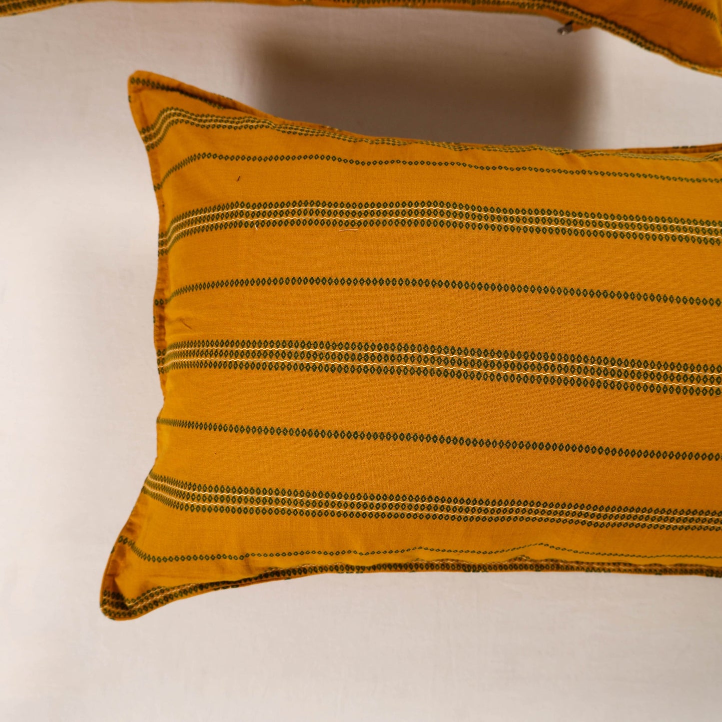 Yellow - set of 2 jacquard cotton pillow covers 24