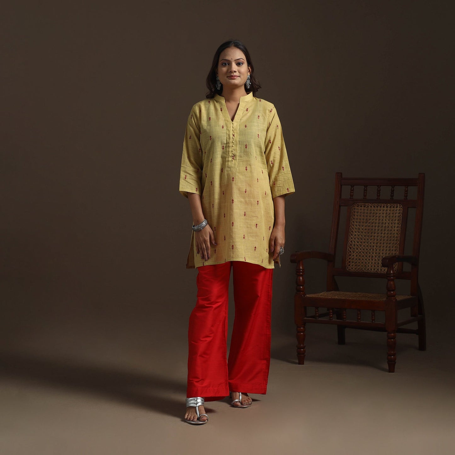Short cotton jacquard kurta for women 21 - handcrafted