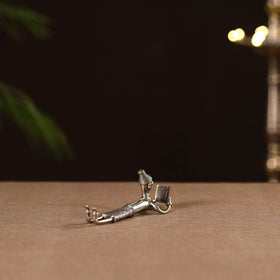 Sleeping lady with book - tribal odisha dokra handmade home