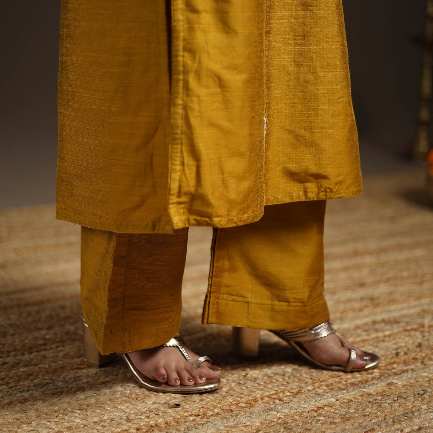 Yellow - slub silk gota work plain kurta set (set of 3) 07