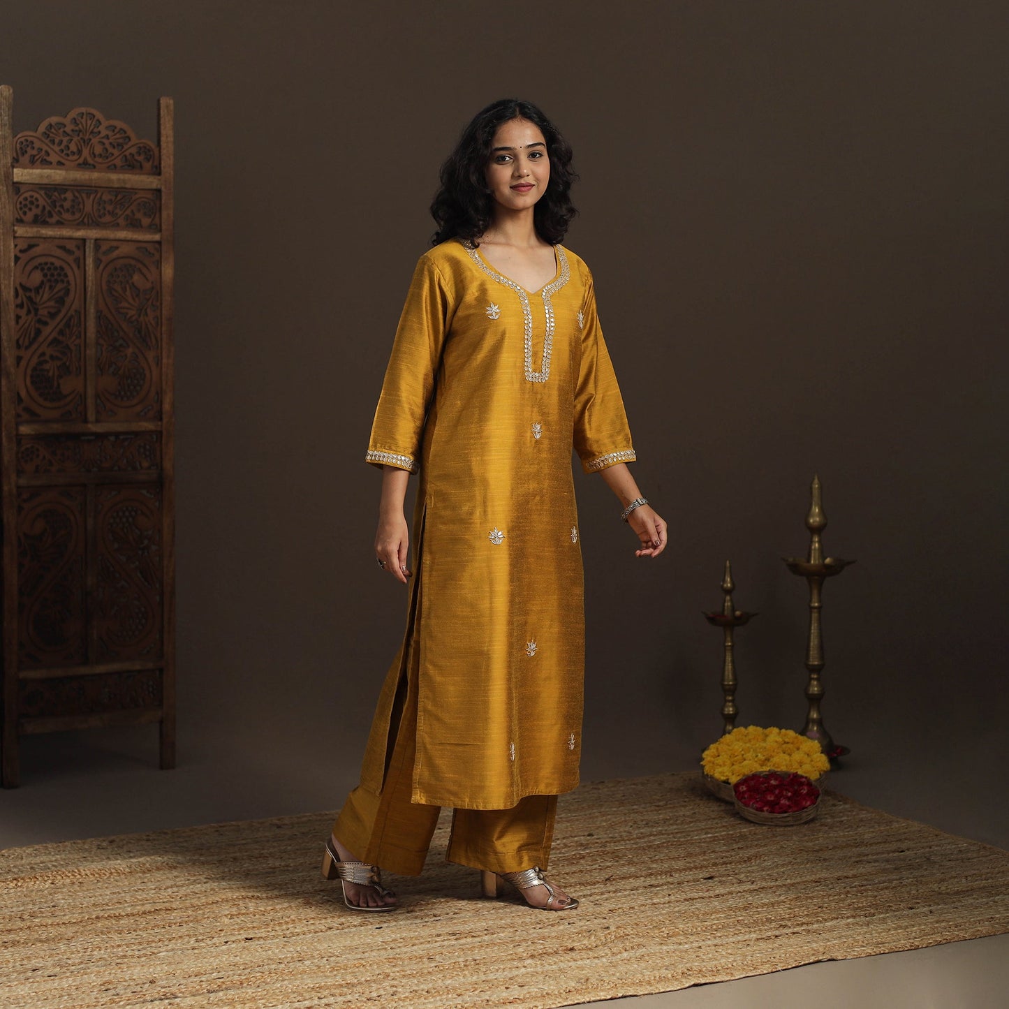 Yellow - slub silk gota work straight plain kurta 09