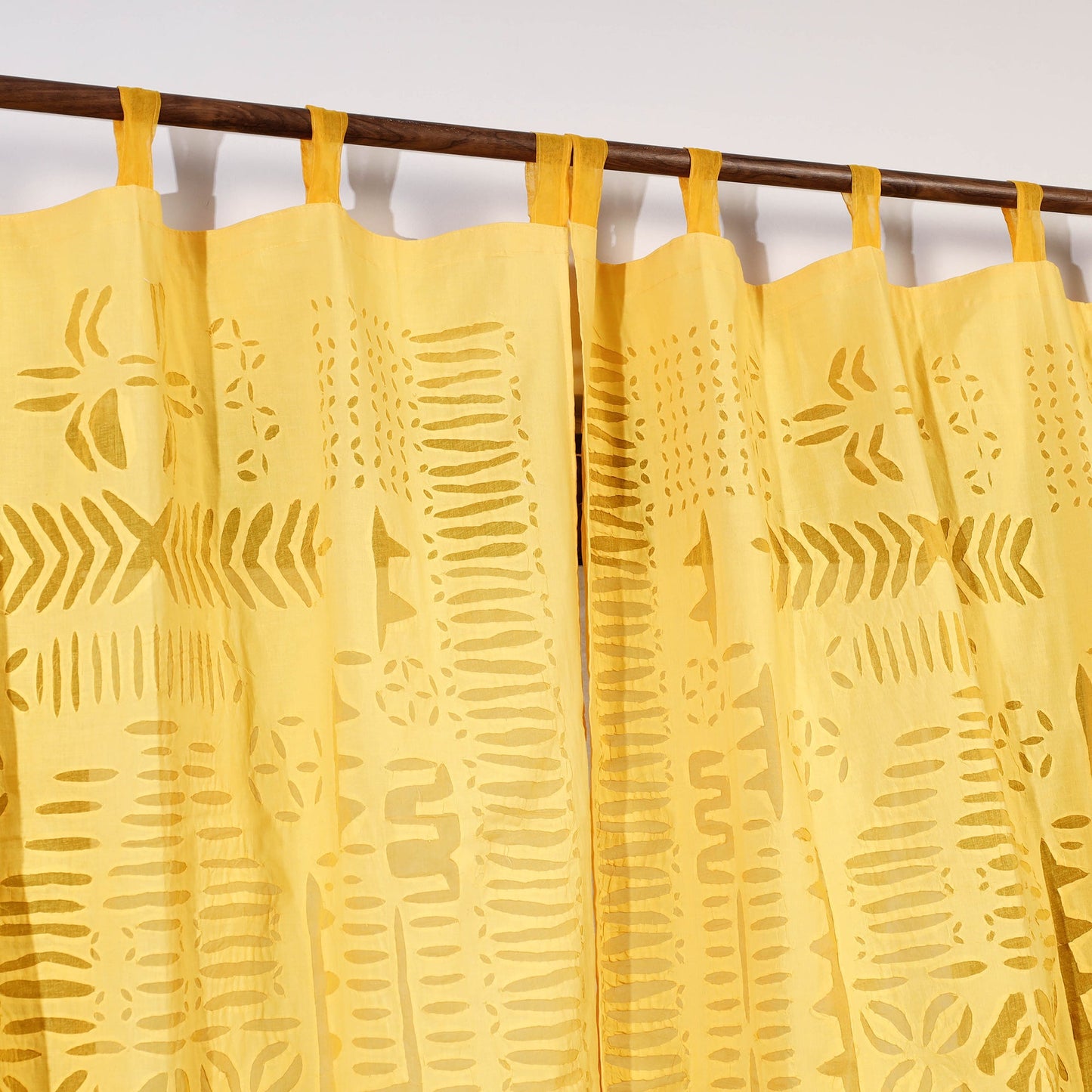 Square Cutwork Cotton Barmer Applique Door Curtain