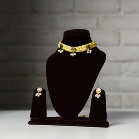 Yellow - thread work german silver necklace set 01