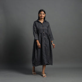 Buy Zahira Black Plain Button Down Woollen Dress Online