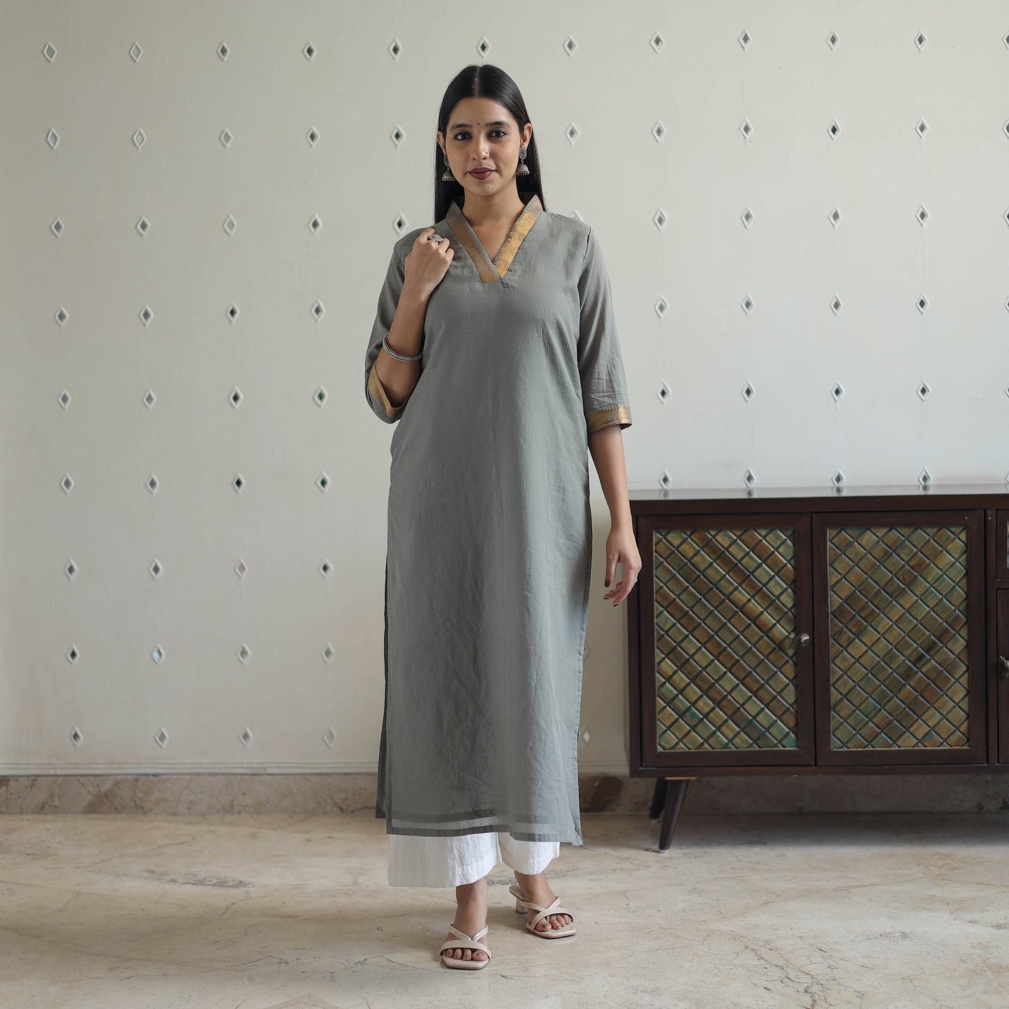 Buy Zahira Grey Mangalagiri Cotton Kurta