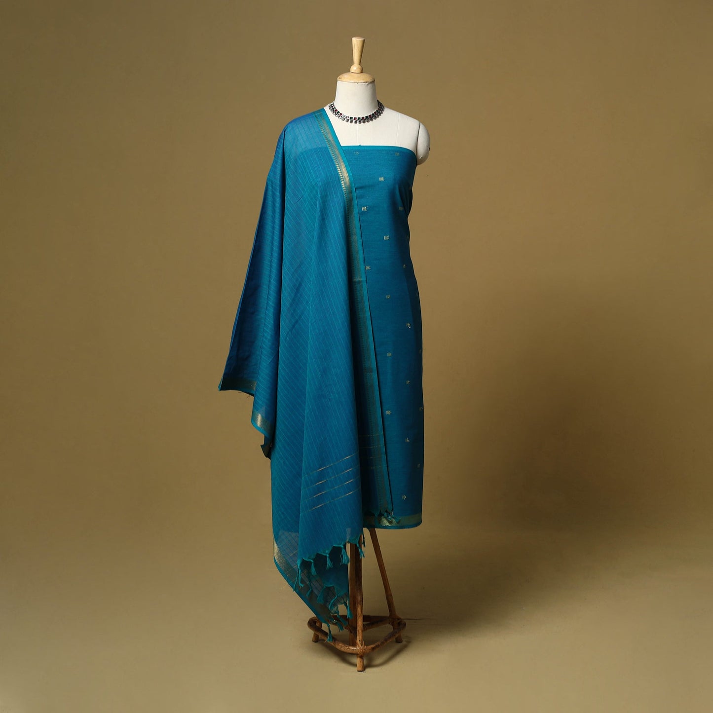 Zari buti jacquard cotton 3pc unstitched dress material 183