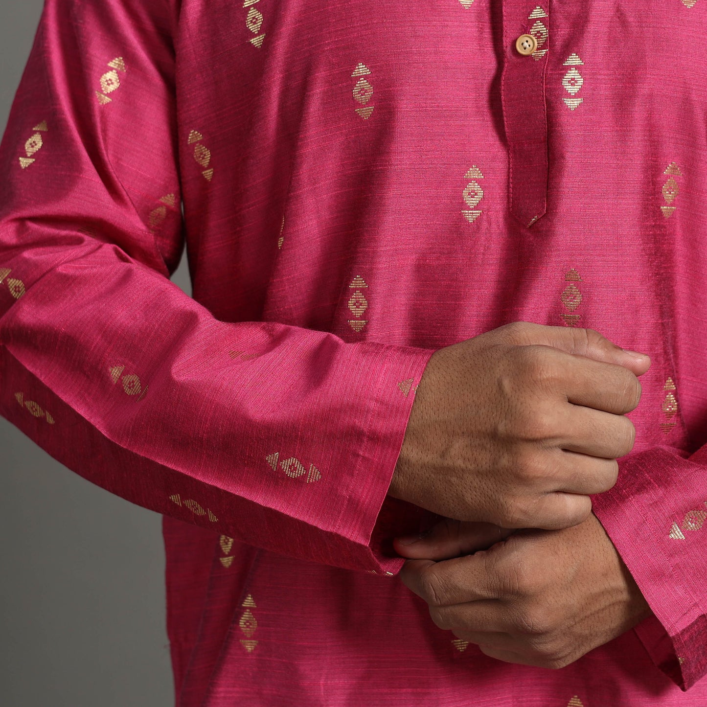 Buy Stylish Plain Kurta for Men Online in India