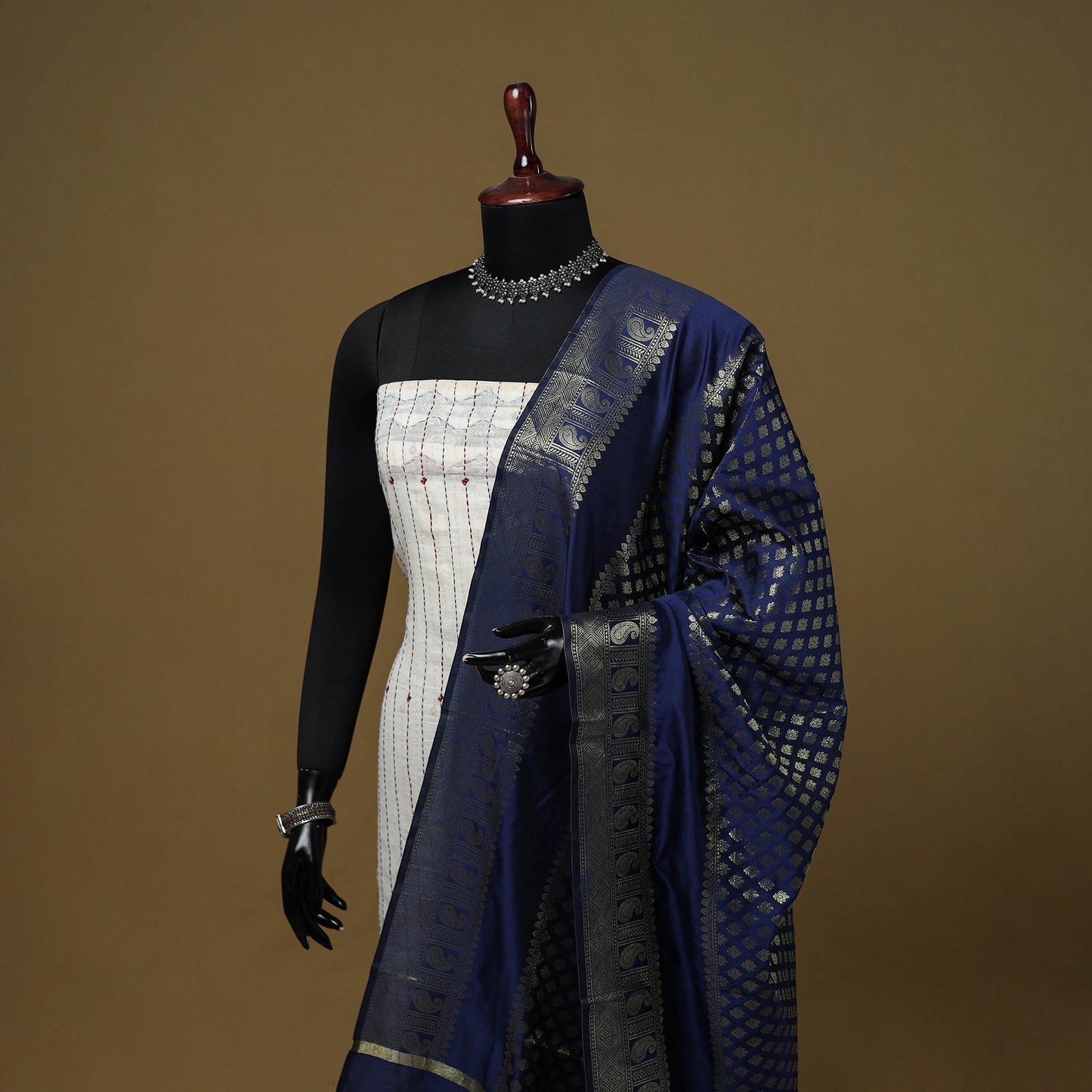 Zari work silk banarasi dupatta 22 - handcrafted