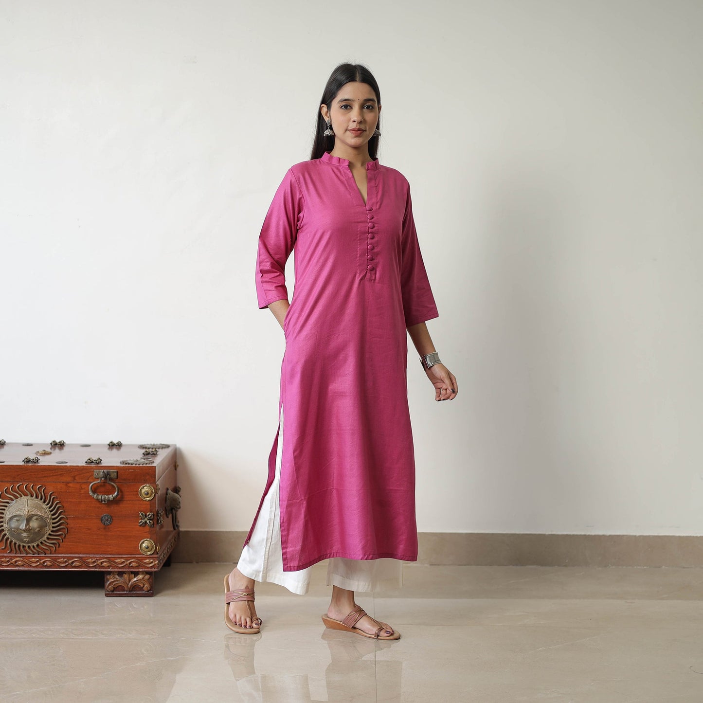  Zeenat Pink Linen Cotton Plain Kurta