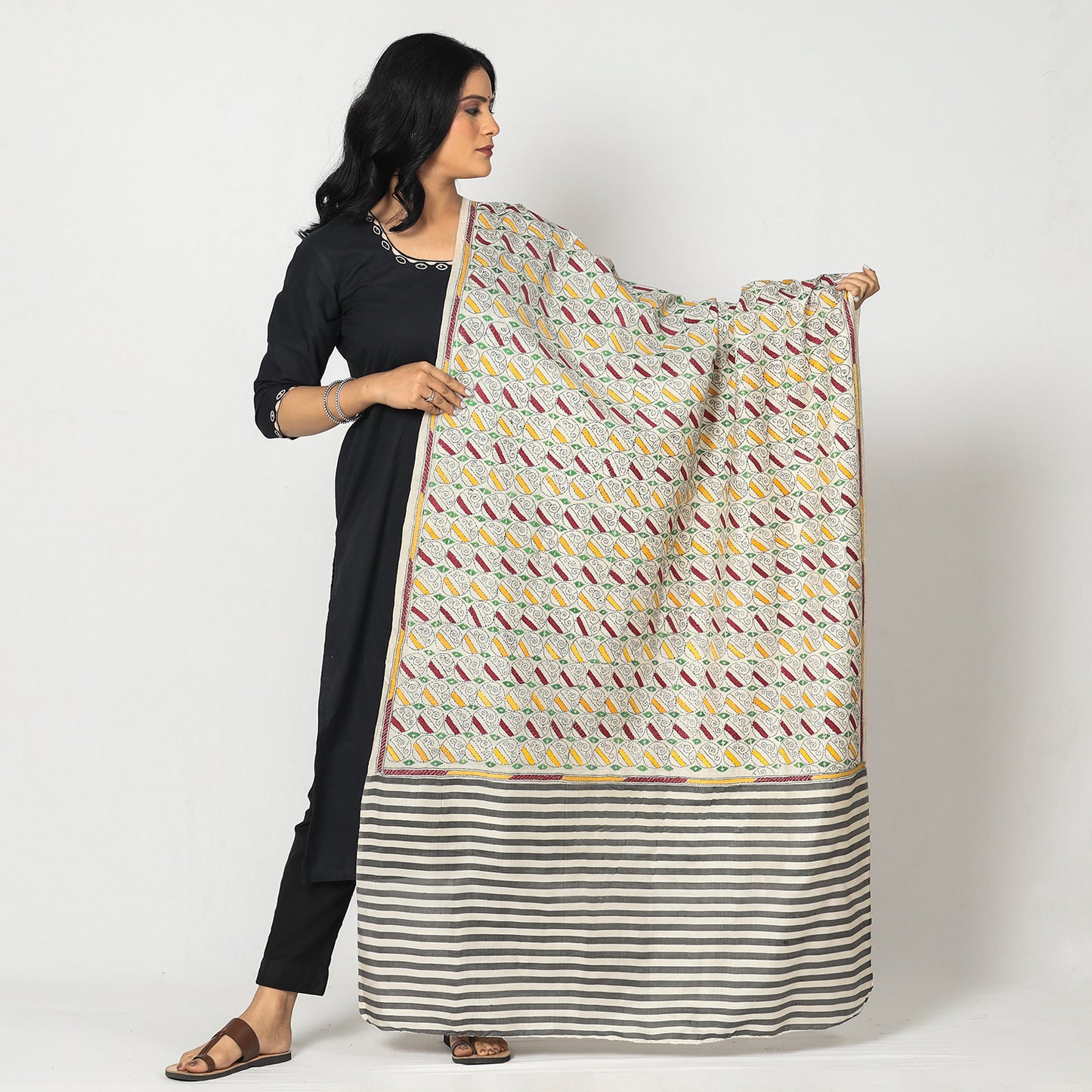 White - Bengal Kantha Embroidery Block Printed Tussar Silk Handloom Dupatta 20