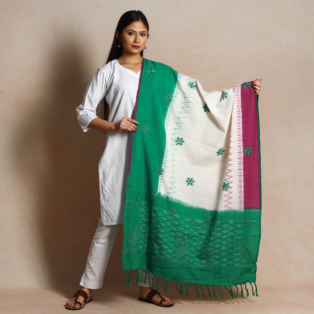 chikankari embroidery dupatta