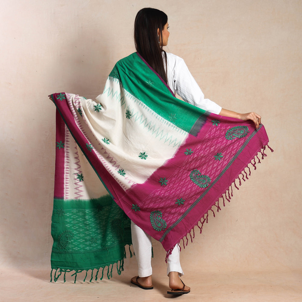 chikankari embroidery dupatta