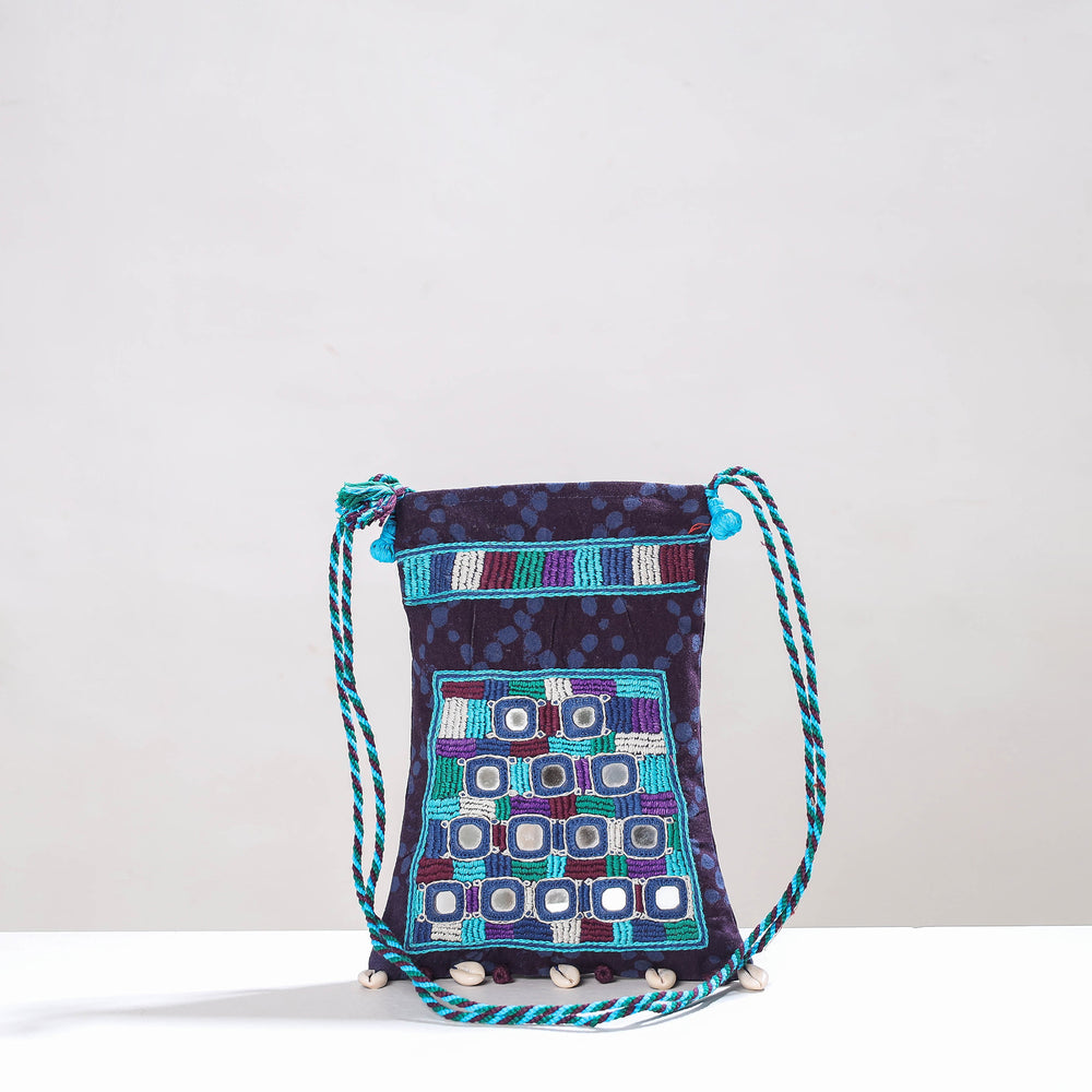 lambani embroidery shoulder bag