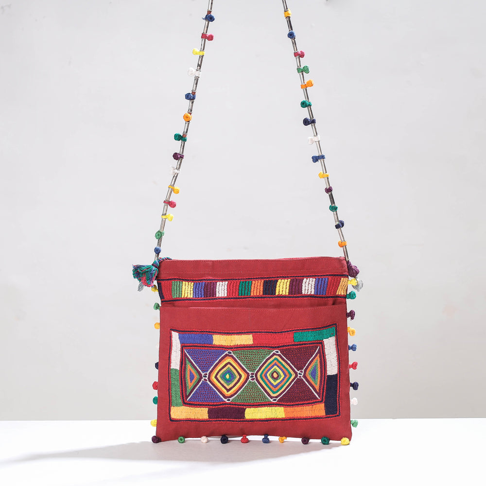 lambani embroidery shoulder bag