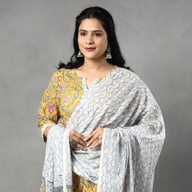 Buy Sanganeri Block Printing Cotton Kurta with Palazzo & Dupatta Set Online at iTokri.com
