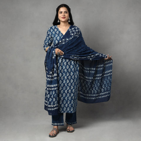 Buy Indigo Block Printed Cotton Kurta with Palazzo & Dupatta Set Online at iTokri.com